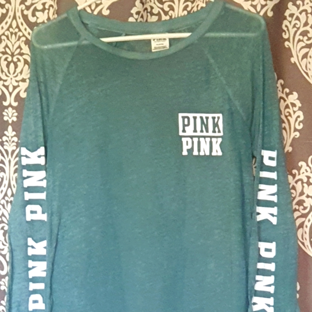 VS PINK long sleeve light weight shirt size M